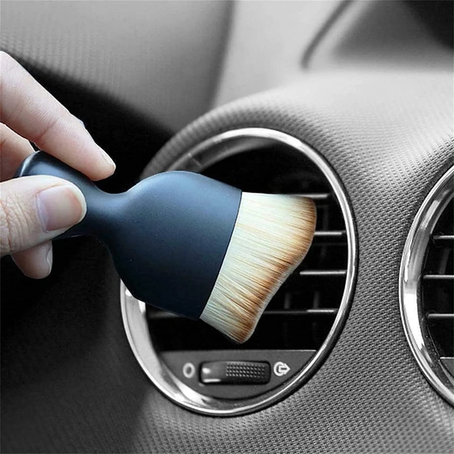 🔥LAST DAY 59% OFF🔥Exclusive Logo Customization🚗Car Interior Cleaning Multi-Tool Brush(2PCS)