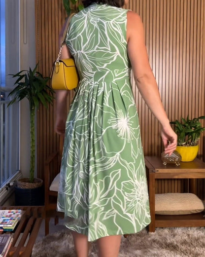 🔥LAST DAY 56% OFF🔥🔥Sleeveless V-Neck Waist-Cinching Dress