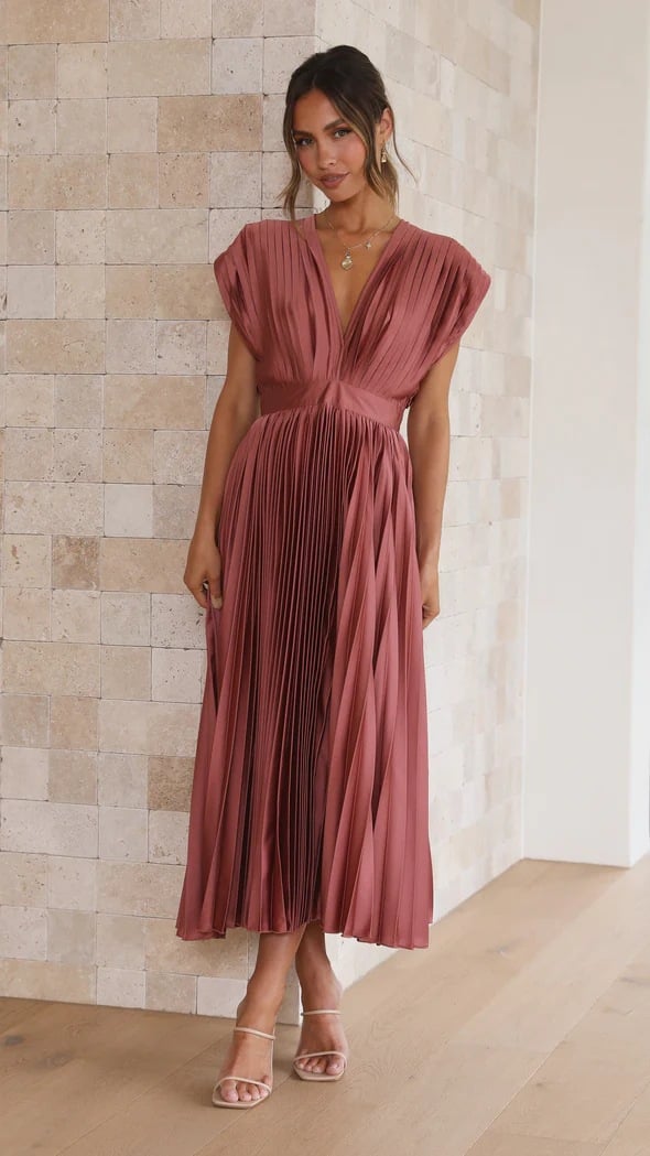 🎁Huge Sale -52% OFF💖Draped V-Neck Pleated Skirt Dress