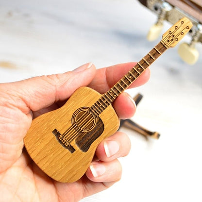 🔥Limited time offer, last day 53% off🎸Mini Cute Edition Wooden Guitar Plectrum Case