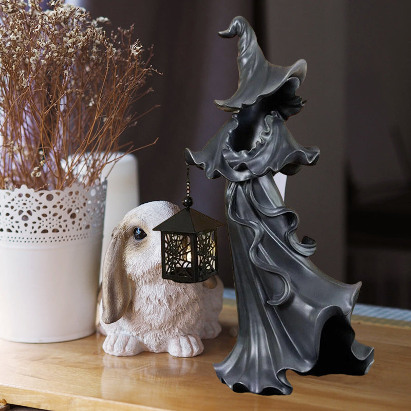 Wyhsports - Witch With Lantern Decoration