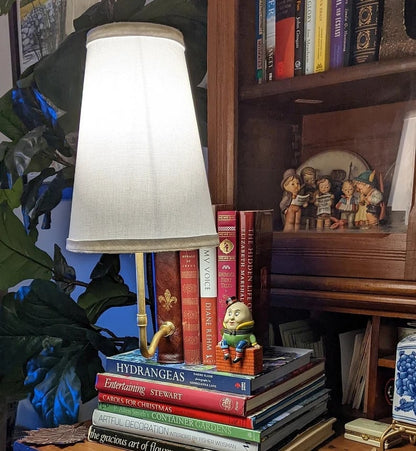 🔥LAST DAY 51% OFF🔥🔥The Classic Literary Lamp - Battery Powered