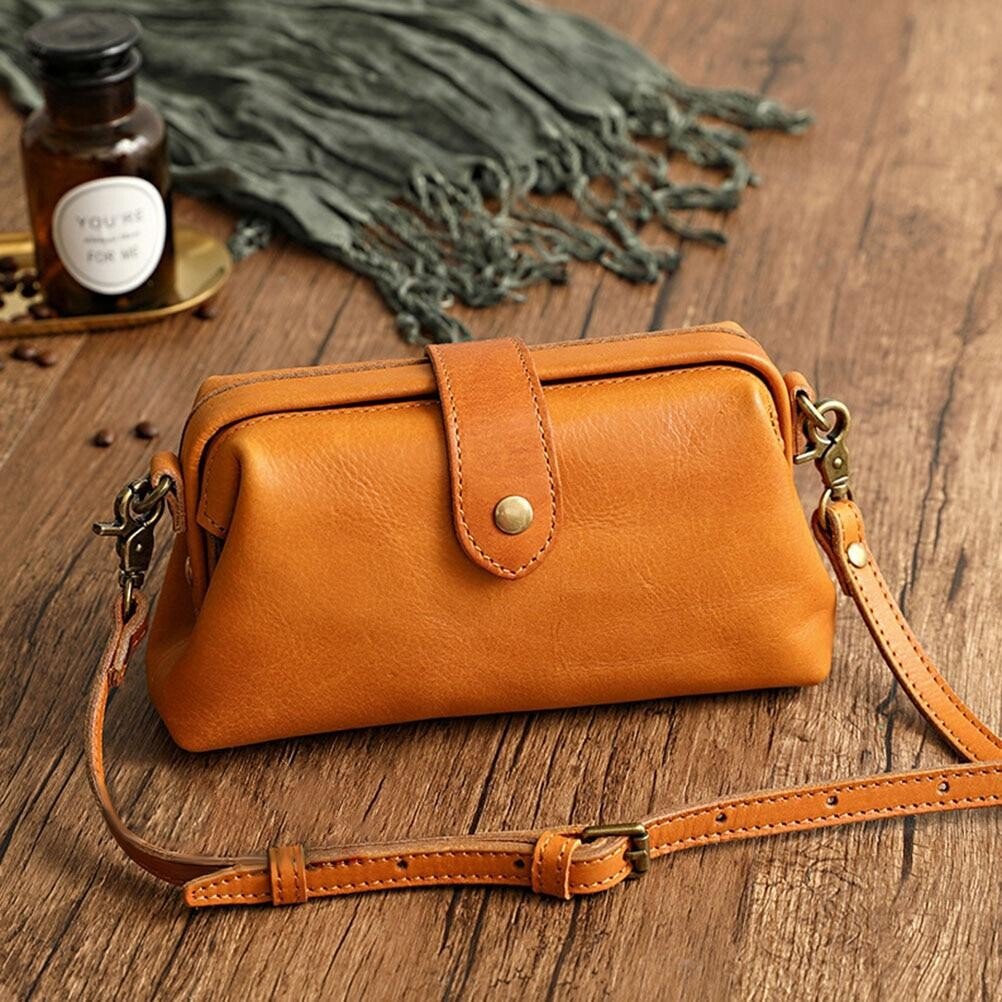 Premium Leather Retro Handmade Bag