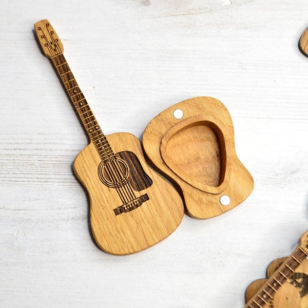 🔥Limited time offer, last day 53% off🎸Mini Cute Edition Wooden Guitar Plectrum Case