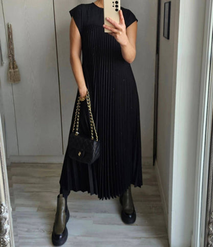 🔥Hot sale 49% OFF🔥Women Pleated Simple Solid Colour Dress